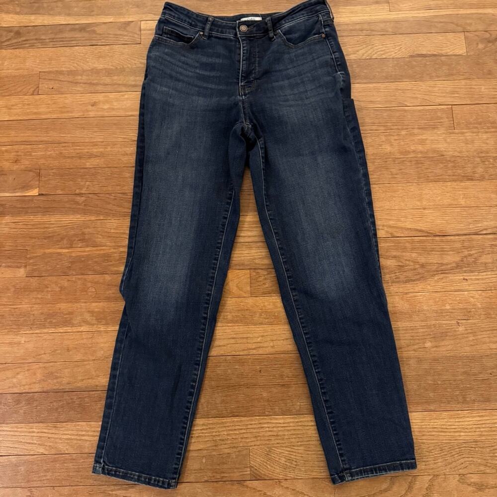 Croft & Barrow women's slim straight jeans pants size 8
b2